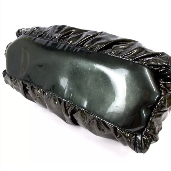 Gucci Enamel Canvas Shoulder Bag - Picture 4 of 8